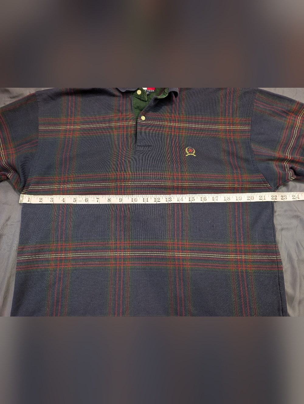 Vintage 90's Tommy Hilfiger Men's Navy Plaid Polo Shirt Size M - Picture 5 of 13